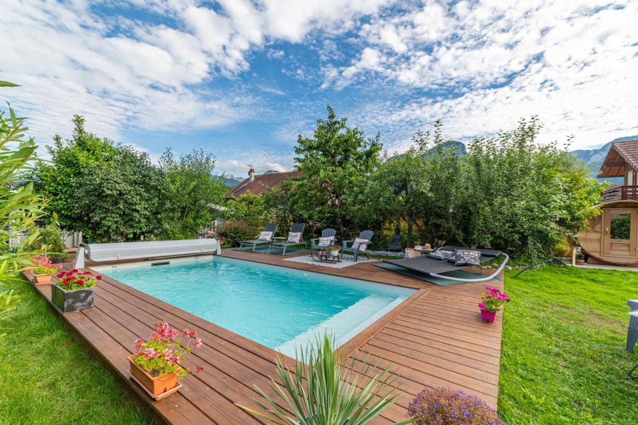 Hygge Lodge Annecy Дусар Екстериор снимка